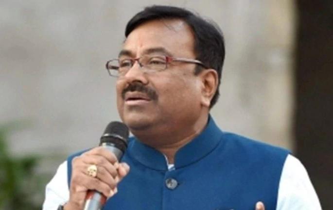 Funds of Rs. 175crore should be made available for the employment plan | रोजगाराच्या योजनेसाठी १७५ कोटींचा निधी उपलब्ध करावा Funds of Rs. 175crore should be made available for the employment plan | रोजगाराच्या योजनेसाठी १७५ कोटींचा निधी उपलब्ध करावा