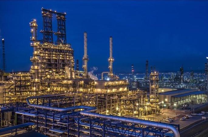 Refinery viable in Vidarbha, no water shortage | विदर्भात रिफायनरी व्यवहार्य, पाण्याची कमतरता नाही