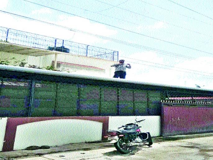 Demand for underground electricity channels | वीज वाहिन्या भूमिगत करण्याची मागणी Demand for underground electricity channels | वीज वाहिन्या भूमिगत करण्याची मागणी