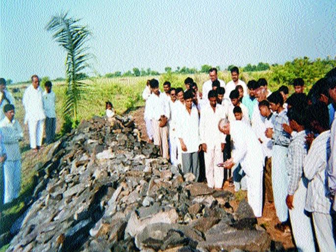 Unique water distribution of the Swadhyayas family | स्वाध्याय परिवाराची अनोखी जलभक्ती  Unique water distribution of the Swadhyayas family | स्वाध्याय परिवाराची अनोखी जलभक्ती