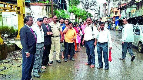 Ticket to railway; Travel ST | तिकीट रेल्वेचे; प्रवास एसटीचा