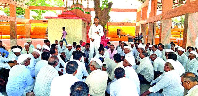 Do not resist giving water to the stove | सटाण्याला पाणी देण्यास विरोध नाही