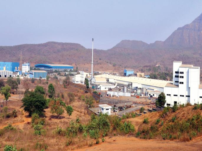 Plots have no control over MIDC's payment | एमआयडीसीला पैसे देऊनही भूखंडांचा ताबा नाही