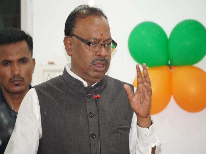 OBC leaders are leaving the NCP; Criticism of Chandrasekhar Bawankule | ओबीसी नेते राष्ट्रवादी सोडून जात आहेत; चंद्रशेखर बावनकुळे यांची टीका OBC leaders are leaving the NCP; Criticism of Chandrasekhar Bawankule | ओबीसी नेते राष्ट्रवादी सोडून जात आहेत; चंद्रशेखर बावनकुळे यांची टीका