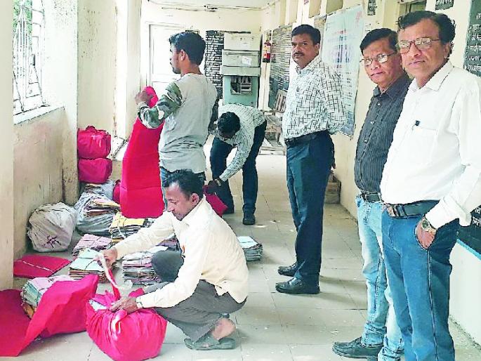 Disagreement increased over transfer of Bhatkuli tehsil office | भातकुली तहसील कार्यालय स्थानांतरणावरून वाढले मतभेद Disagreement increased over transfer of Bhatkuli tehsil office | भातकुली तहसील कार्यालय स्थानांतरणावरून वाढले मतभेद