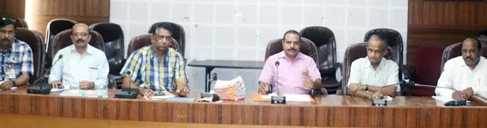 Meeting of district level committee | जिल्हास्तरीय समितीची बैठक