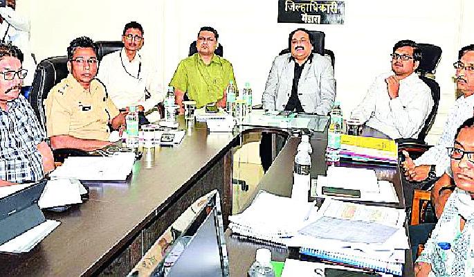 Elections are democracy test | निवडणुका म्हणजे लोकशाहीची परीक्षा