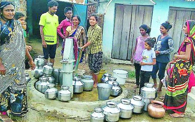 Water shortage in the rainy season | ऐन पावसाळ्यात पाणीटंचाई Water shortage in the rainy season | ऐन पावसाळ्यात पाणीटंचाई
