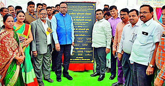 The ideal rehabilitation of those 'villages' will be rehabilitated | ‘त्या’ गावांचे आदर्श पुनर्वसन होणार