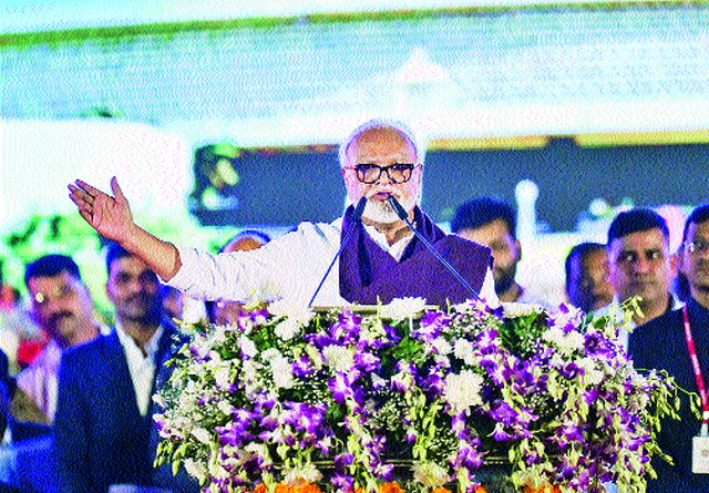 The pleasant way of returning Bhujbal should not be 'occupied'! | परतलेल्या भुजबळांची सुखद वाट ‘वहिवाट’ नसावी!