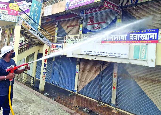 CoronaVirus in Buldhana: fear of community spread in Buldhana | CoronaVirus in Buldhana :  समूह संक्रमण सुरू झाल्याची भीती!