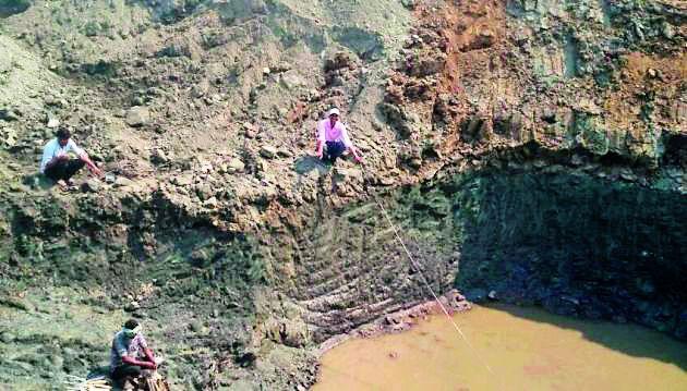 Water scarcity in the native city | मूल शहरात पाणी टंचाईचे सावट Water scarcity in the native city | मूल शहरात पाणी टंचाईचे सावट