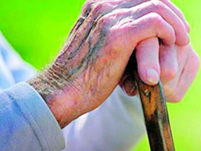 Waiting for honorarium for the destitute for four months | चार महिन्यांपासून निराधारांना मानधनाची प्रतीक्षा Waiting for honorarium for the destitute for four months | चार महिन्यांपासून निराधारांना मानधनाची प्रतीक्षा