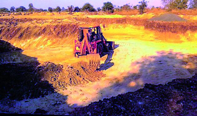 The work of PHC started | पीएचसीच्या कामाला सुरूवात The work of PHC started | पीएचसीच्या कामाला सुरूवात