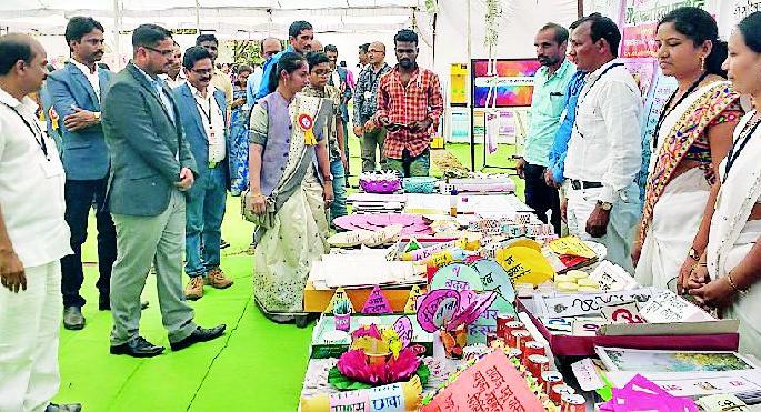The need for quality educational materials for quality | गुणवत्तेसाठी दर्जेदार शैक्षणिक साहित्याची गरज The need for quality educational materials for quality | गुणवत्तेसाठी दर्जेदार शैक्षणिक साहित्याची गरज