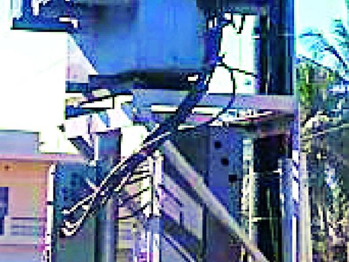 Waiting for power connections for one thousand farmers | एक हजार शेतकऱ्यांना वीज जोडणीची प्रतीक्षा Waiting for power connections for one thousand farmers | एक हजार शेतकऱ्यांना वीज जोडणीची प्रतीक्षा