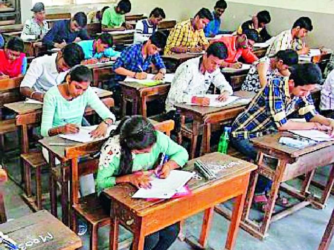 This year, 12.18 per cent fall due to District HSC | यावर्षी १२.१८ टक्क्यांनी घसरला जिल्ह्याचा बारावीचा निकाल This year, 12.18 per cent fall due to District HSC | यावर्षी १२.१८ टक्क्यांनी घसरला जिल्ह्याचा बारावीचा निकाल