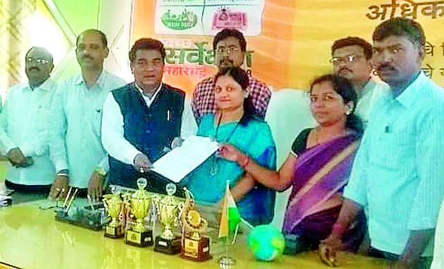 Another 15 crores fund for Gadchiroli | गडचिरोली शहरासाठी आणखी १५ कोटींचा निधी