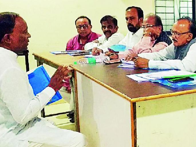 8 people interviewed for Congress for assembly elections | विधानसभा निवडणुकीसाठी २६ जणांनी दिली काँग्रेसकडे मुलाखत 8 people interviewed for Congress for assembly elections | विधानसभा निवडणुकीसाठी २६ जणांनी दिली काँग्रेसकडे मुलाखत