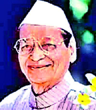 Blood donation camp for Babuji's birth anniversary tomorrow | बाबुजींच्या जयंतीनिमित्त रक्तदान शिबीर उद्या Blood donation camp for Babuji's birth anniversary tomorrow | बाबुजींच्या जयंतीनिमित्त रक्तदान शिबीर उद्या