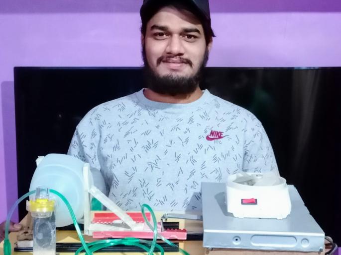 Ventilator designed by engineering student Sohail Syed from waste material | टाकाऊ वस्तूपासून अभियांत्रिकी विद्यार्थी सोहेल सय्यद याने तयार केले व्हेंटिलेटर Ventilator designed by engineering student Sohail Syed from waste material | टाकाऊ वस्तूपासून अभियांत्रिकी विद्यार्थी सोहेल सय्यद याने तयार केले व्हेंटिलेटर