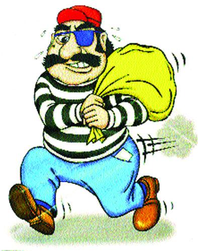 7 thefts on saturday night | कोम्बिंग आॅपरेशनला चोरांचा ठेंगा ! ७ चोऱ्या !