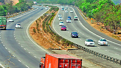 Six modifications do not get a fresh start | सहापदरीकरणाला नवा मुहूर्त मिळेना Six modifications do not get a fresh start | सहापदरीकरणाला नवा मुहूर्त मिळेना