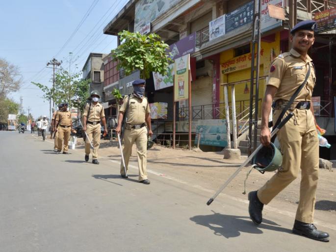 City closure to Malegaon residents | मालेगावकरांना शहरबंदी  City closure to Malegaon residents | मालेगावकरांना शहरबंदी