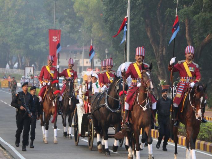 NDA convocation ceremony in a disciplined operation | शिस्तबद्ध संचलनात एनडीएचा दीक्षांत सोहळा उत्साहात NDA convocation ceremony in a disciplined operation | शिस्तबद्ध संचलनात एनडीएचा दीक्षांत सोहळा उत्साहात