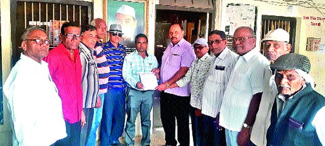 The roads in the city should be stopped | शहरातील रस्त्यांची दुरवस्था थांबवावी