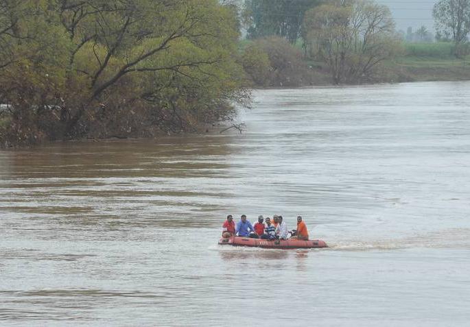 kaolahaapauura-saharaata-paavasaacai-ughadaipa | कोल्हापूर शहरात पावसाची उघडीप kaolahaapauura-saharaata-paavasaacai-ughadaipa | कोल्हापूर शहरात पावसाची उघडीप