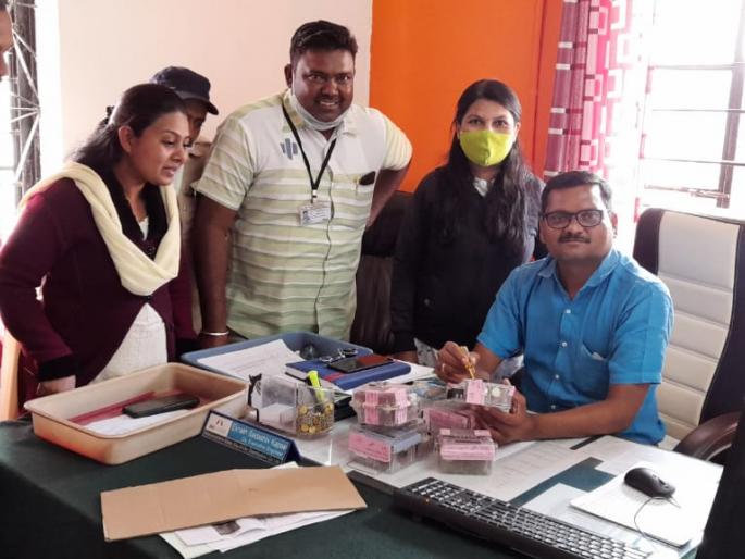 MSEDCL shocks power thieves | वीजचोरांना महावितरणाचा शॉक MSEDCL shocks power thieves | वीजचोरांना महावितरणाचा शॉक