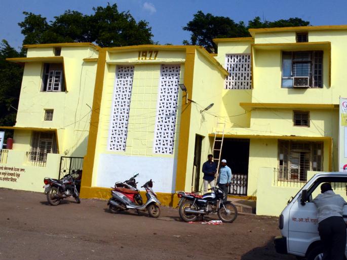 The administration gathered in the health committee | आरोग्य समितीच्या तयारीत जुंपले प्रशासन The administration gathered in the health committee | आरोग्य समितीच्या तयारीत जुंपले प्रशासन