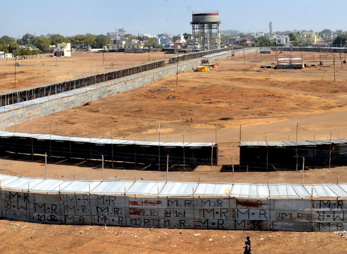 Starting from today in Parbhani, Urusa | परभणीत आजपासून उरुसाला प्रारंभ