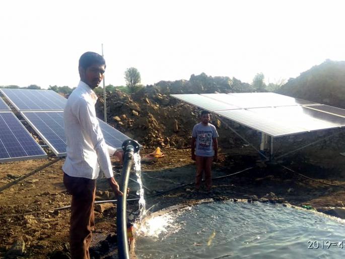 Parbhani: Connecting Solar Agricultural Pipes to 78 Farmers | परभणी : ७८ शेतकऱ्यांना सौर कृषीपंपाची जोडणी