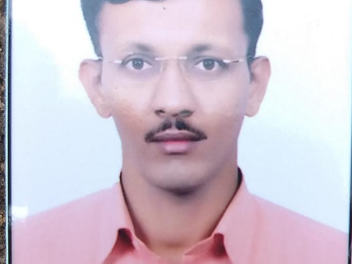 Aurangabad teen suicides with bike | औरंगाबादच्या तरूणाची दुचाकीसह शितखड्यावरून आत्महत्त्या Aurangabad teen suicides with bike | औरंगाबादच्या तरूणाची दुचाकीसह शितखड्यावरून आत्महत्त्या