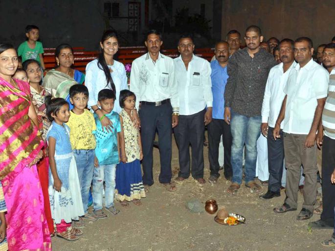 50 bksa support for senior citizens | ज्येष्ठांना निवांतपणासाठी ५० बाकांचा आधार 50 bksa support for senior citizens | ज्येष्ठांना निवांतपणासाठी ५० बाकांचा आधार