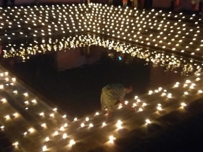 Thousands of lamps lit up everywhere | हजारो दिव्यांनी उजळले सर्वतीर्थ टाकेद Thousands of lamps lit up everywhere | हजारो दिव्यांनी उजळले सर्वतीर्थ टाकेद