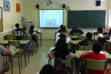 In the Nashik Municipal Corporation's six schools, the concept of Virtual Classroom will come true | नाशिक महापालिकेच्या सहा शाळांमध्ये व्हर्च्यूअल क्लासरूमची संकल्पना साकारणार In the Nashik Municipal Corporation's six schools, the concept of Virtual Classroom will come true | नाशिक महापालिकेच्या सहा शाळांमध्ये व्हर्च्यूअल क्लासरूमची संकल्पना साकारणार