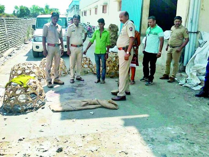 One killed in the dispute | छेडखानीच्या वादात एकाची हत्या One killed in the dispute | छेडखानीच्या वादात एकाची हत्या