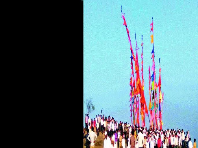 Visit to the Kathi: 80 thousand devotees took part in the visit of Mhaloba Yatra | काठी भेट : ८० हजार भाविकांनी घेतले दर्शन म्हाळोबा यात्रेत नवसपूर्ती Visit to the Kathi: 80 thousand devotees took part in the visit of Mhaloba Yatra | काठी भेट : ८० हजार भाविकांनी घेतले दर्शन म्हाळोबा यात्रेत नवसपूर्ती