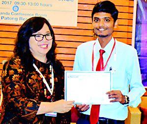 JDIET student bagged gold in Thailand | ‘जेडीआयईटी’च्या विद्यार्थ्याने थायलंडमध्ये पटकाविले सुवर्णपदक JDIET student bagged gold in Thailand | ‘जेडीआयईटी’च्या विद्यार्थ्याने थायलंडमध्ये पटकाविले सुवर्णपदक