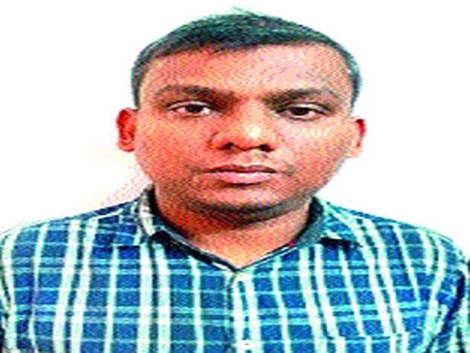 Officeboy, the owner of the driver by working as a driver, earn millions | आॅफिसबॉय, ड्रायव्हरचे काम करून मालकांना लाखोंचा गंडा Officeboy, the owner of the driver by working as a driver, earn millions | आॅफिसबॉय, ड्रायव्हरचे काम करून मालकांना लाखोंचा गंडा