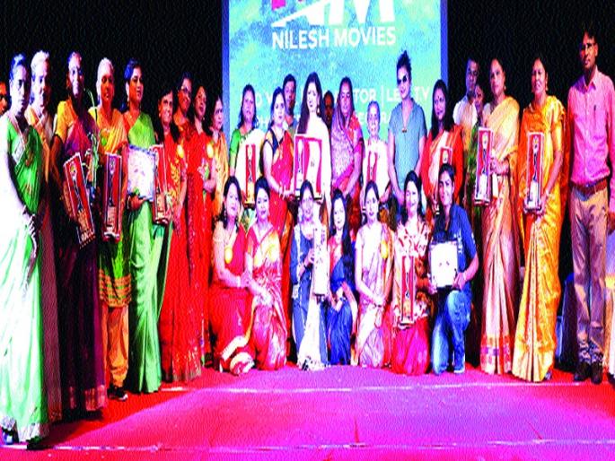 Women should recognize their own strength: Deepali Sayyed | स्त्रियांनी स्वत:ची शक्ती ओळखावी : दीपाली सय्यद  Women should recognize their own strength: Deepali Sayyed | स्त्रियांनी स्वत:ची शक्ती ओळखावी : दीपाली सय्यद