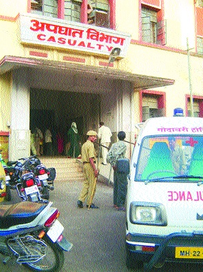 Antibiotics, rabies vaccine in Aurangabad valley | औरंगाबादच्या घाटीत प्रतिजैविक, रेबीज लस संपली Antibiotics, rabies vaccine in Aurangabad valley | औरंगाबादच्या घाटीत प्रतिजैविक, रेबीज लस संपली