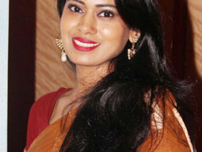 Cinema may change people entirely; Gauri konge | सिनेमाही माणसांना अंतर्बाह्य बदलवितो; गौरी कोंगे