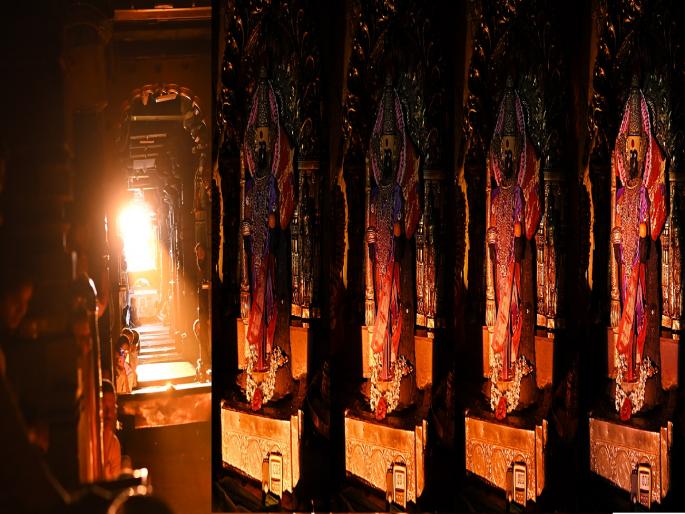 The rays of the setting sun on the face of Ambabai idol during Uttarayan Kironotsava | Kolhapur- उत्तरायण किरणोत्सव: मावळतीच्या किरणांचे अंबाबाईला सूर्यस्नान