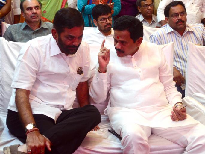 I am also a watchman: Many BJP corporators absent in Thane pm prog. | मैं भी चौकीदार: पंतप्रधानाच्या कार्यक्रमाला ठाण्यात भाजपच्या अनेक नगरसेवकांची दांडी