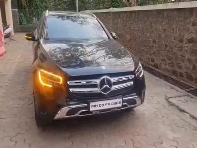 Car seized of Amit Arun Shinde agent of AS Traders company who cheated investors in kolhapur | Kolhapur Crime: एएस ट्रेडर्स एजंटची अलिशान कार जप्त, पुण्यातून घेतला ताबा Car seized of Amit Arun Shinde agent of AS Traders company who cheated investors in kolhapur | Kolhapur Crime: एएस ट्रेडर्स एजंटची अलिशान कार जप्त, पुण्यातून घेतला ताबा