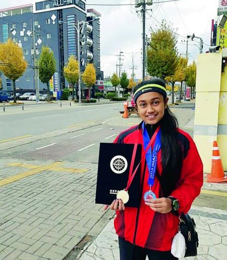 Sanya gets Gold in World Junior Sikai Martial Art Championship | विश्व ज्युनियर सिकई मार्शल आर्ट स्पर्धेत नागपूरच्या सान्याला सुवर्ण